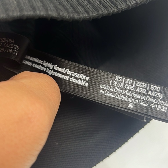 Pink active lightly lined adjustable straps sports bra XS - Picture 4 of 5